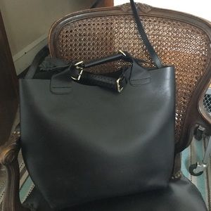 Zara’s Leather Tote. Large. (NWOT)
